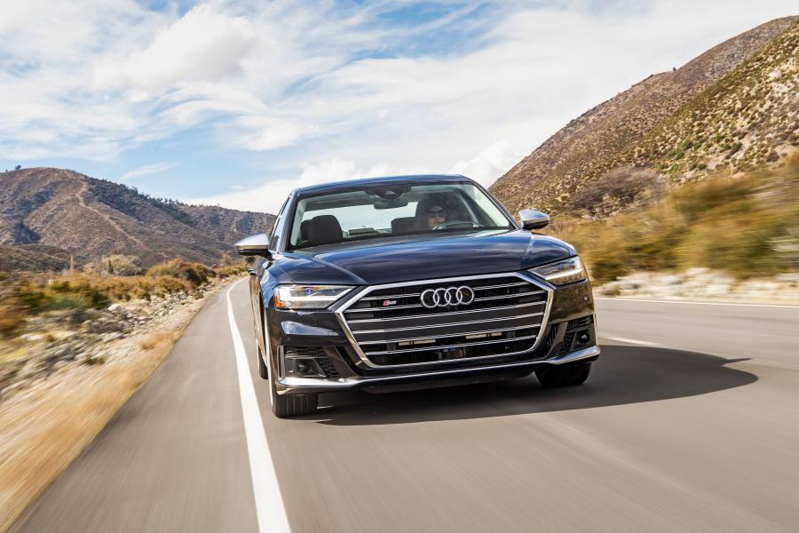  Audi S8 (D5) 2019 года  (NA) (фото 36 из 40)
